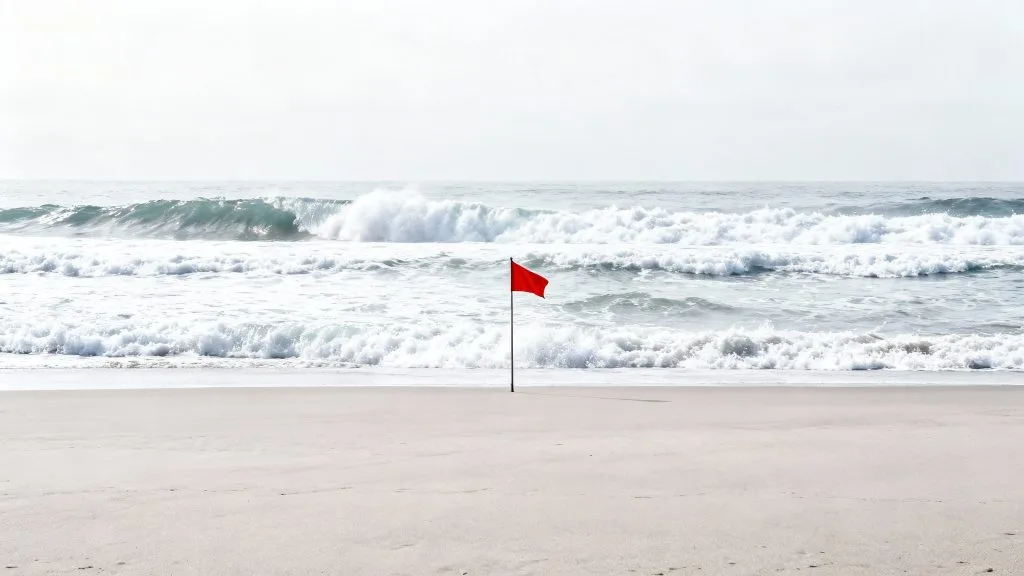 Baignade mer Bénin danger&nbsp;: houle forte, drapeau rouge