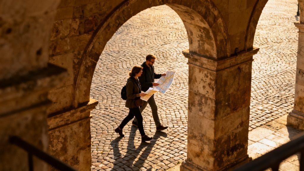 Ruelles pavées et arcades pour un itinéraire de 2 h