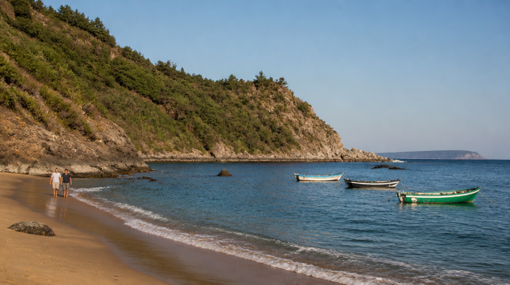 Petite plage calme, eau fraîche, ambiance paisible
