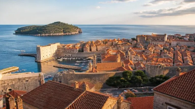 Que faire à Dubrovnik : cité fortifiée face à l’Adriatique